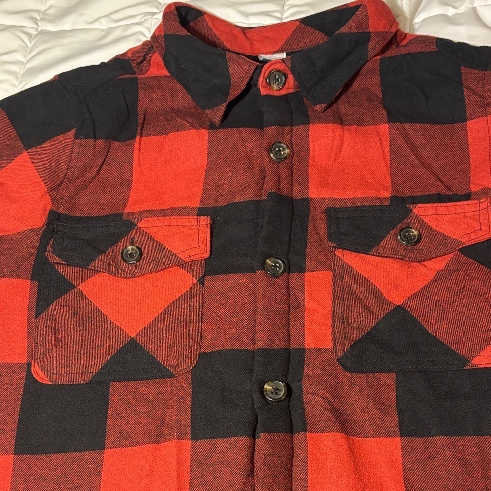 Red and Black Buffalo Plaid Fleece Lined Flannel Button-Up Shirt Shacket - Picture 2 of 14